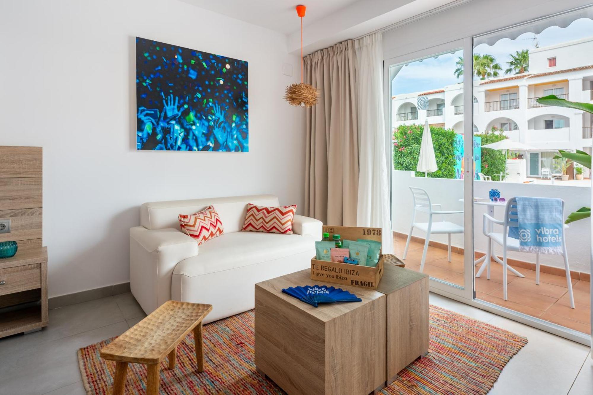 Hotel Vibra Bossa Flow - Adults Only Platja d'en Bossa Exterior foto
