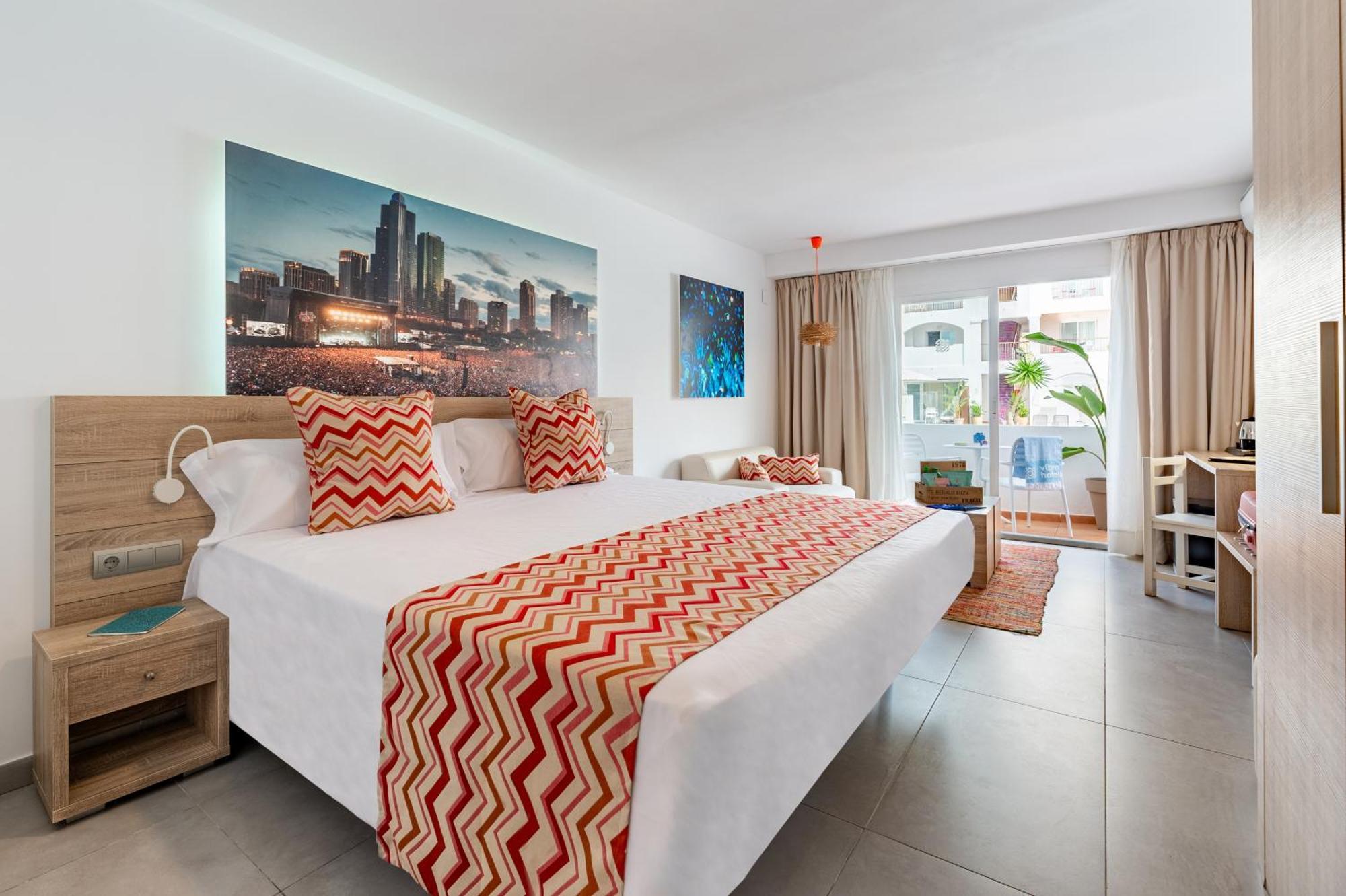 Hotel Vibra Bossa Flow - Adults Only Platja d'en Bossa Exterior foto