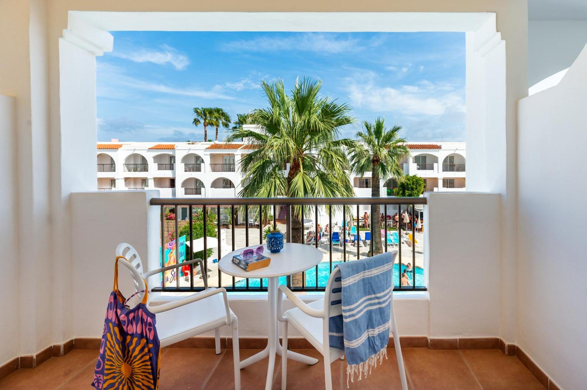 Hotel Vibra Bossa Flow - Adults Only Platja d'en Bossa Exterior foto